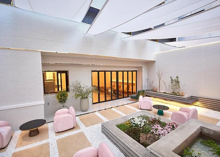 Denbasta Signature Hotel