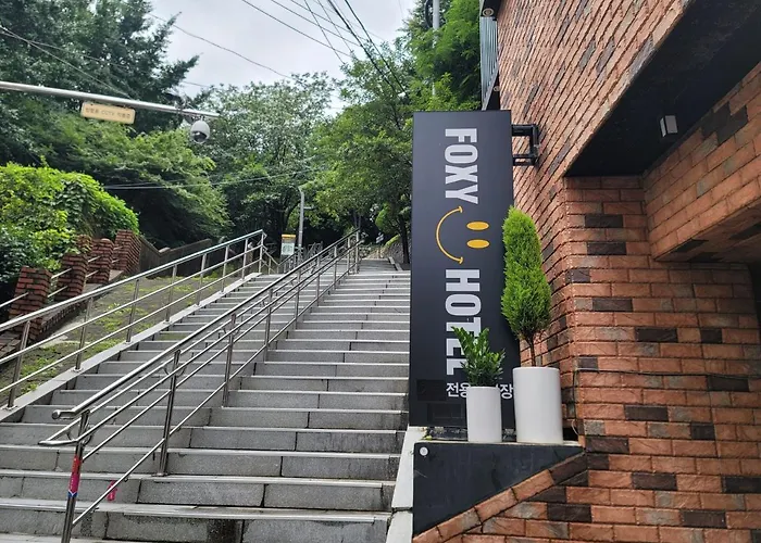 Nampo Foxy Hotel