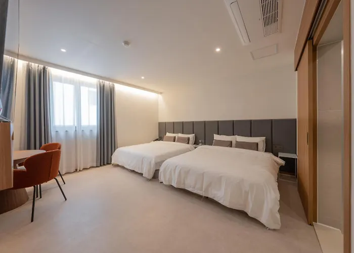 H-Avenue Hotel Munhyeon