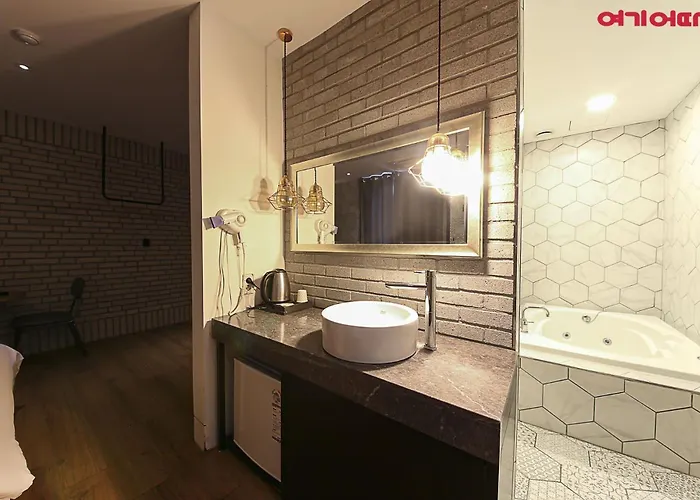 Ignis Hotel