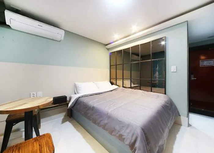 Sol Motel