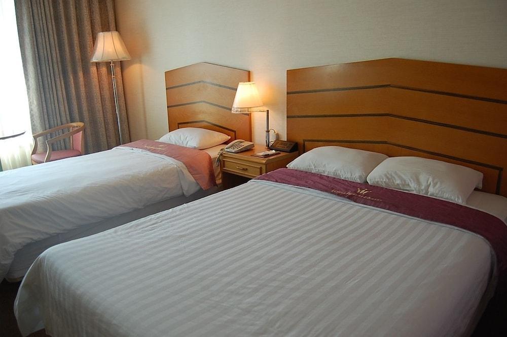 Hotel Lord Beach