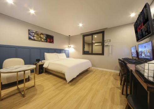 The Stone Bridge Sasang Hotel Busan