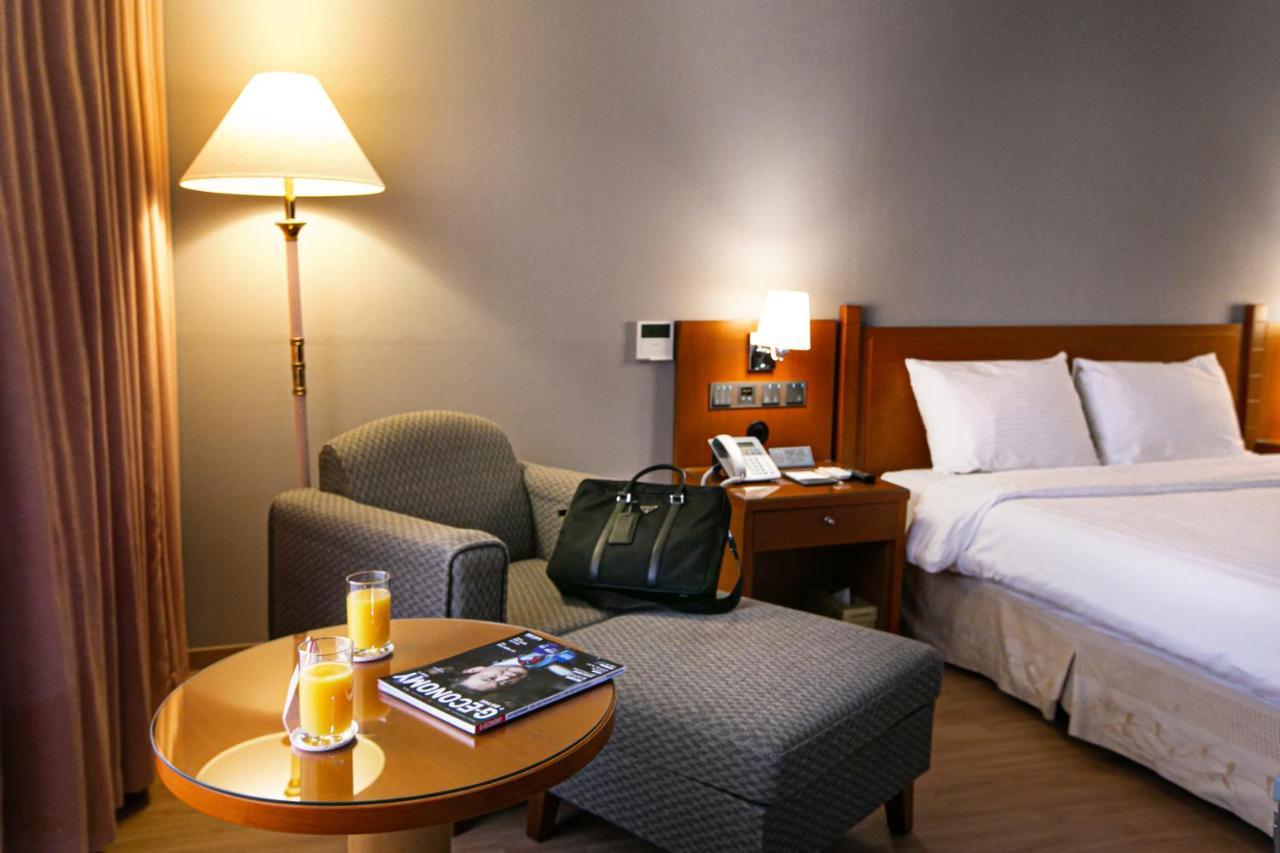 Hotel Paragon 4*