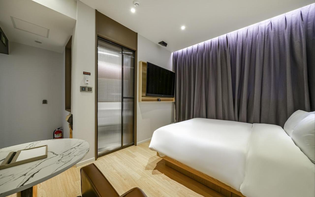 Gijangyeonhwari No,25 Hotel 2*