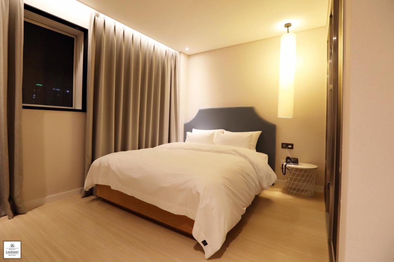Khách sạn Londoner Gwangan 3*