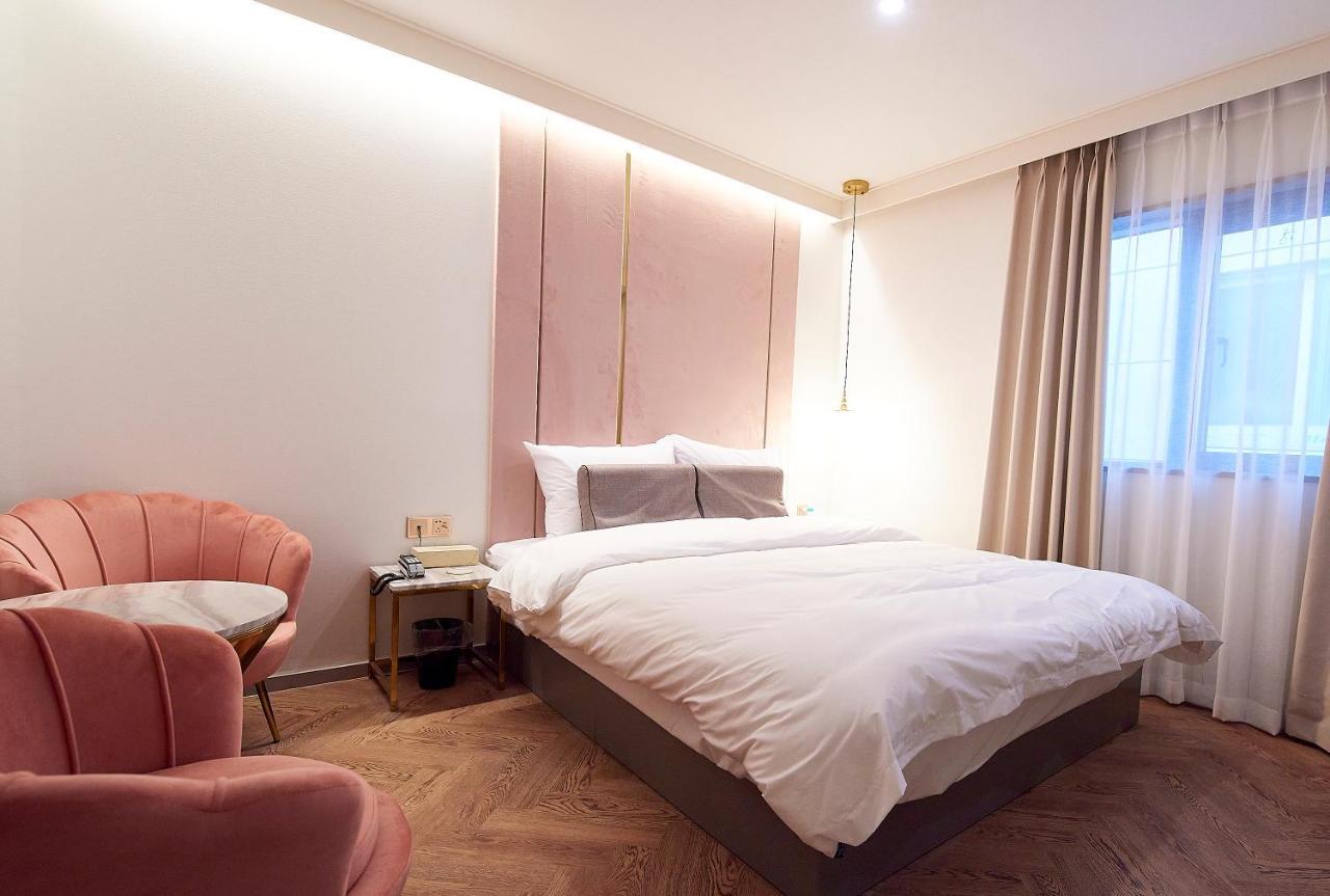 Denbasta Signature Hotel