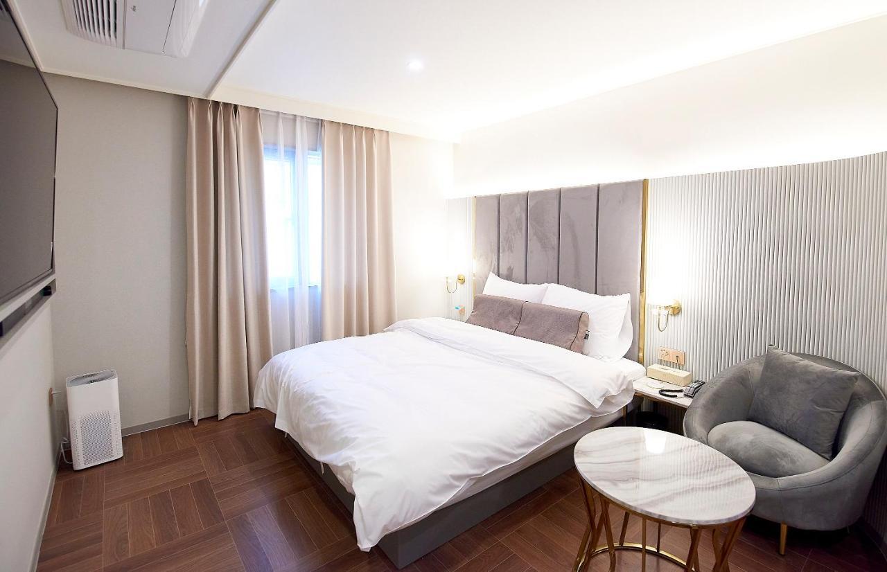 Denbasta Signature 3* Busan