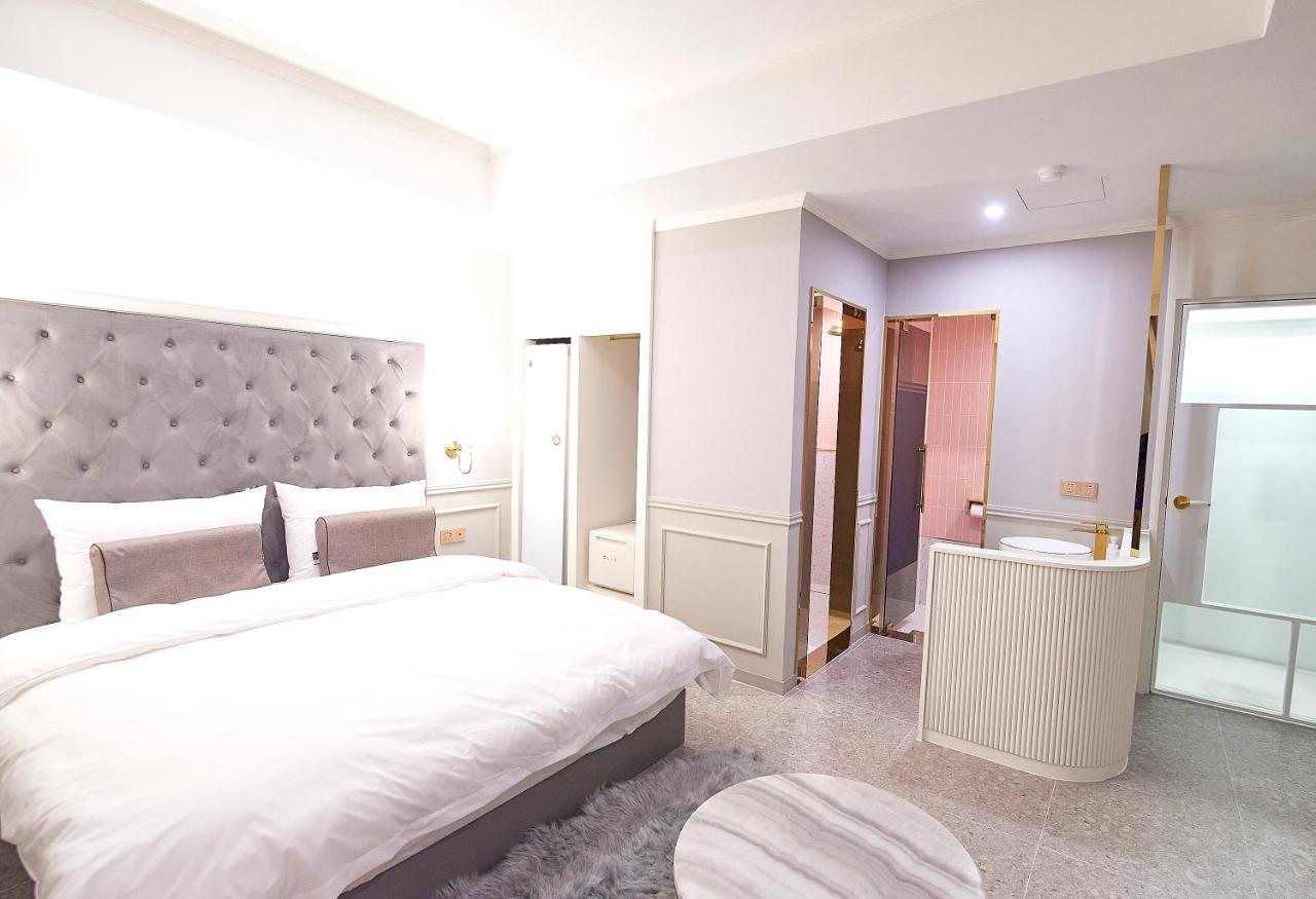 Hotel Denbasta Signature 3*