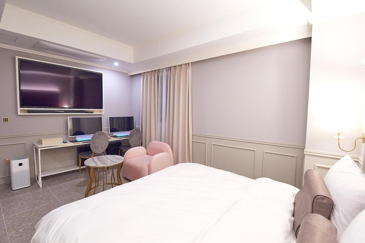 Denbasta Signature 3* Busan