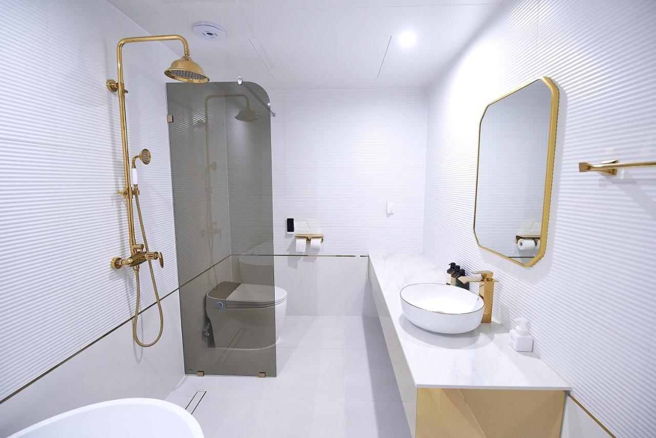 Denbasta Signature 3* Busan