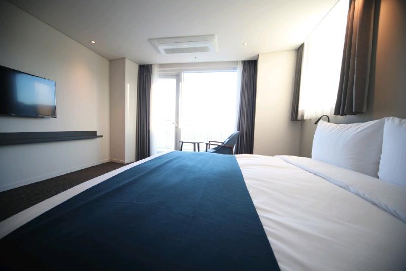 Grab The Ocean Songdo Hotel 4*