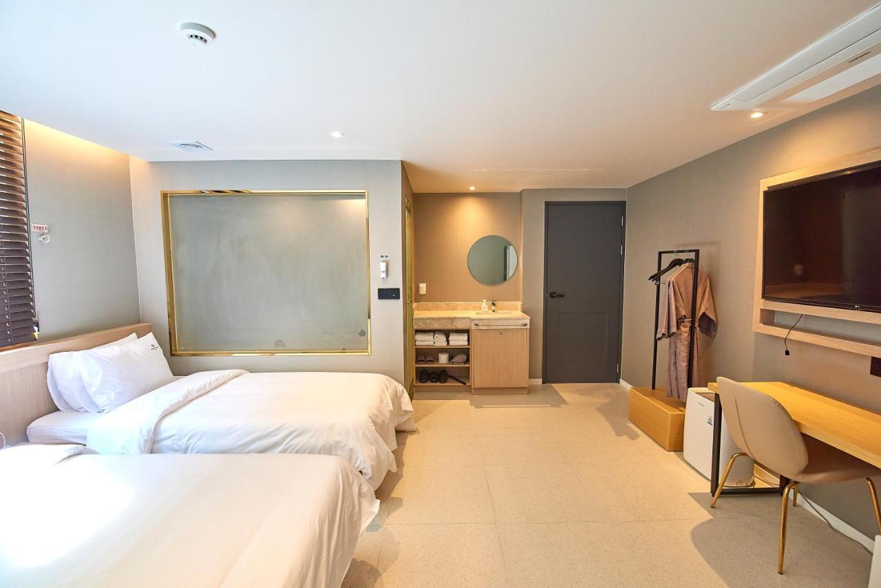 Bonathree Hotel *