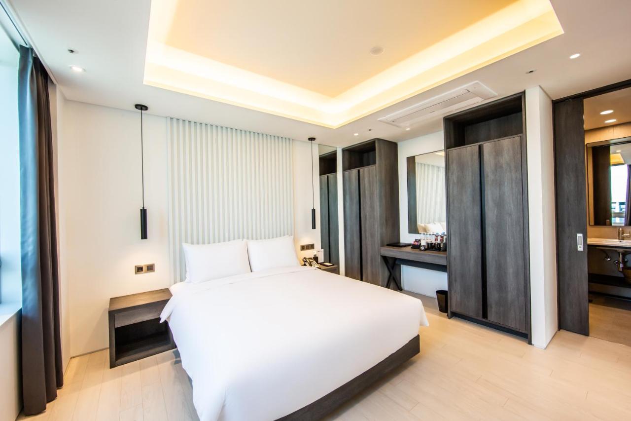 Ag405 Hotel 3*