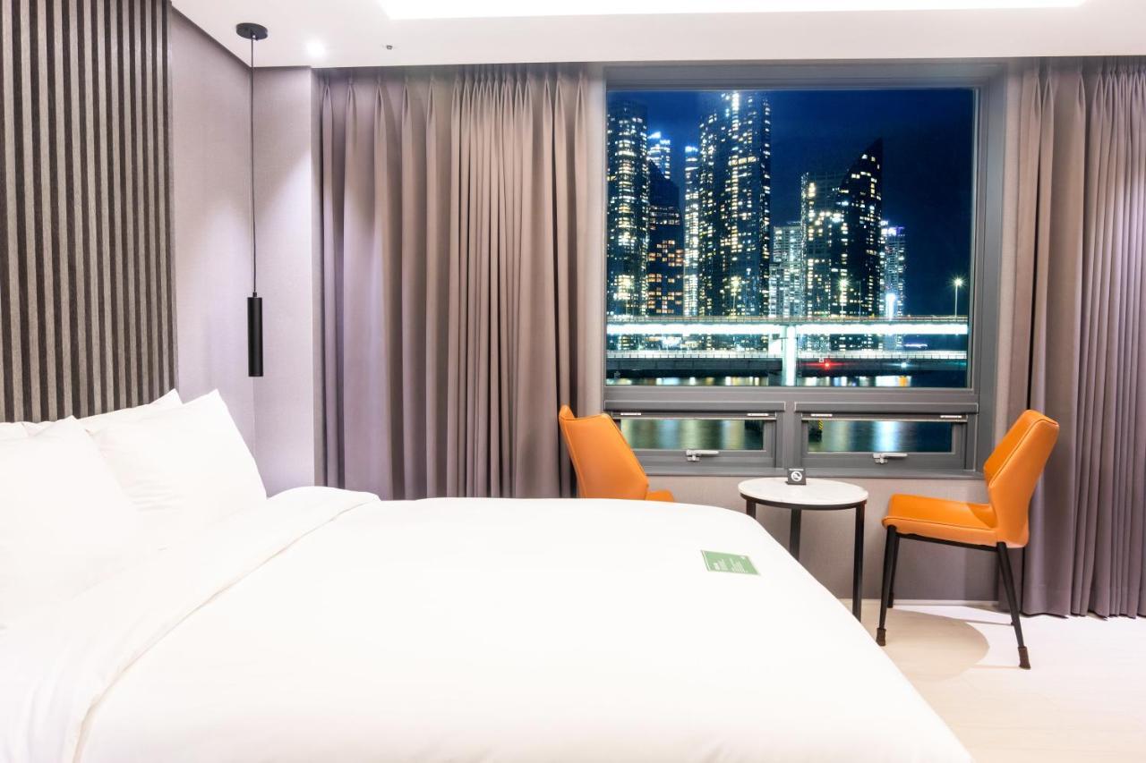 Hotel Ag405