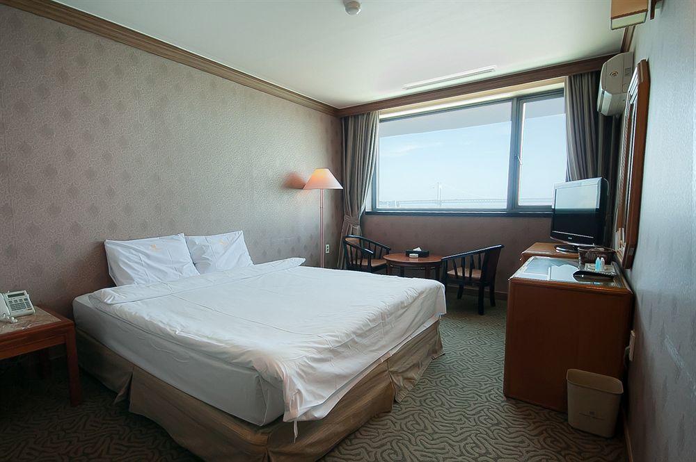 Dawn Hotel