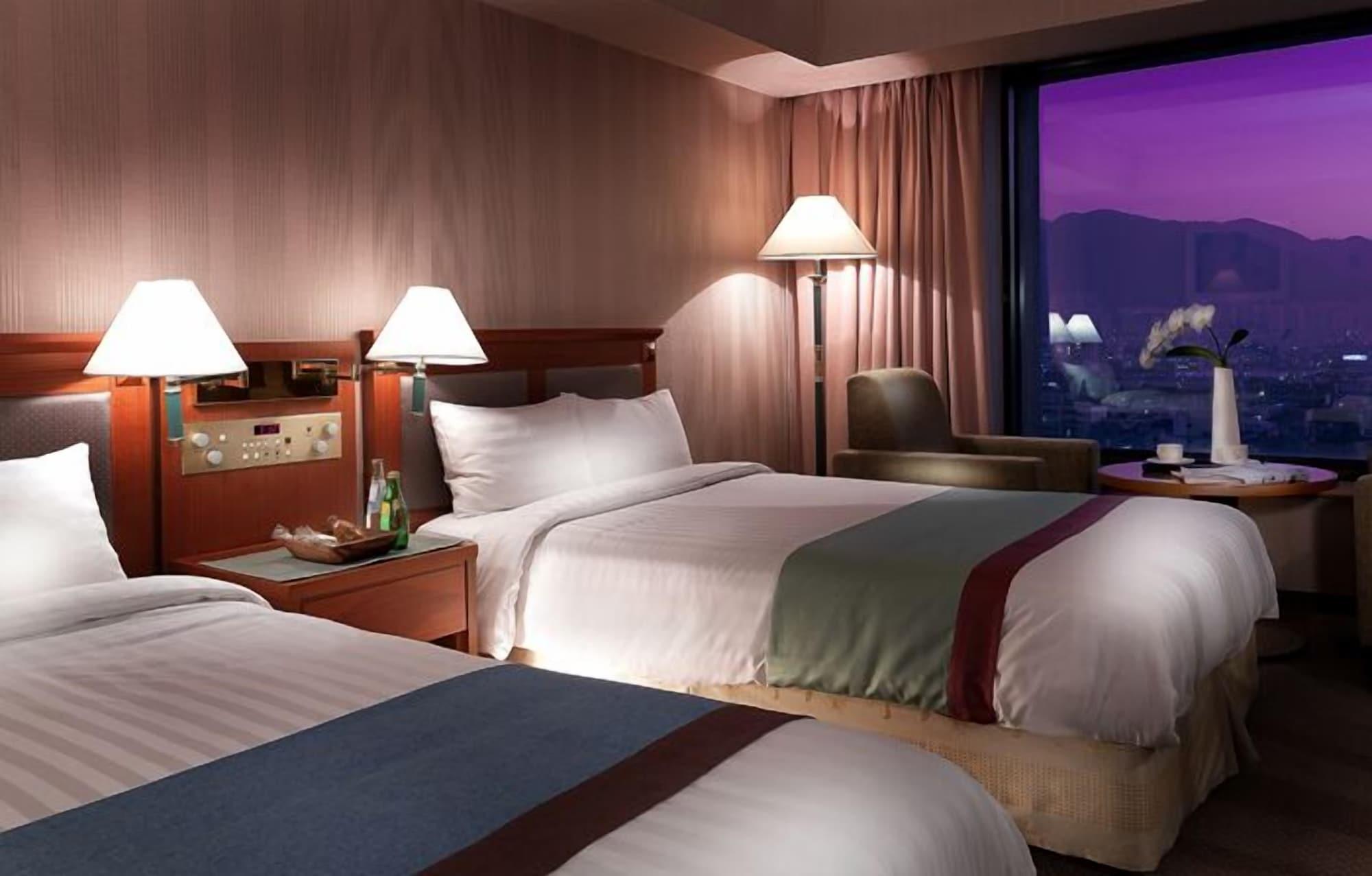 Paragon 4* Busan
