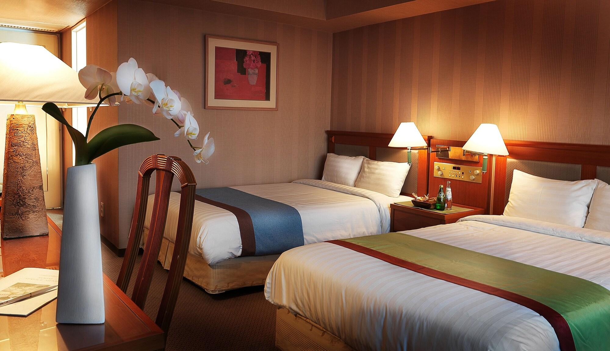Hotel Paragon 4*