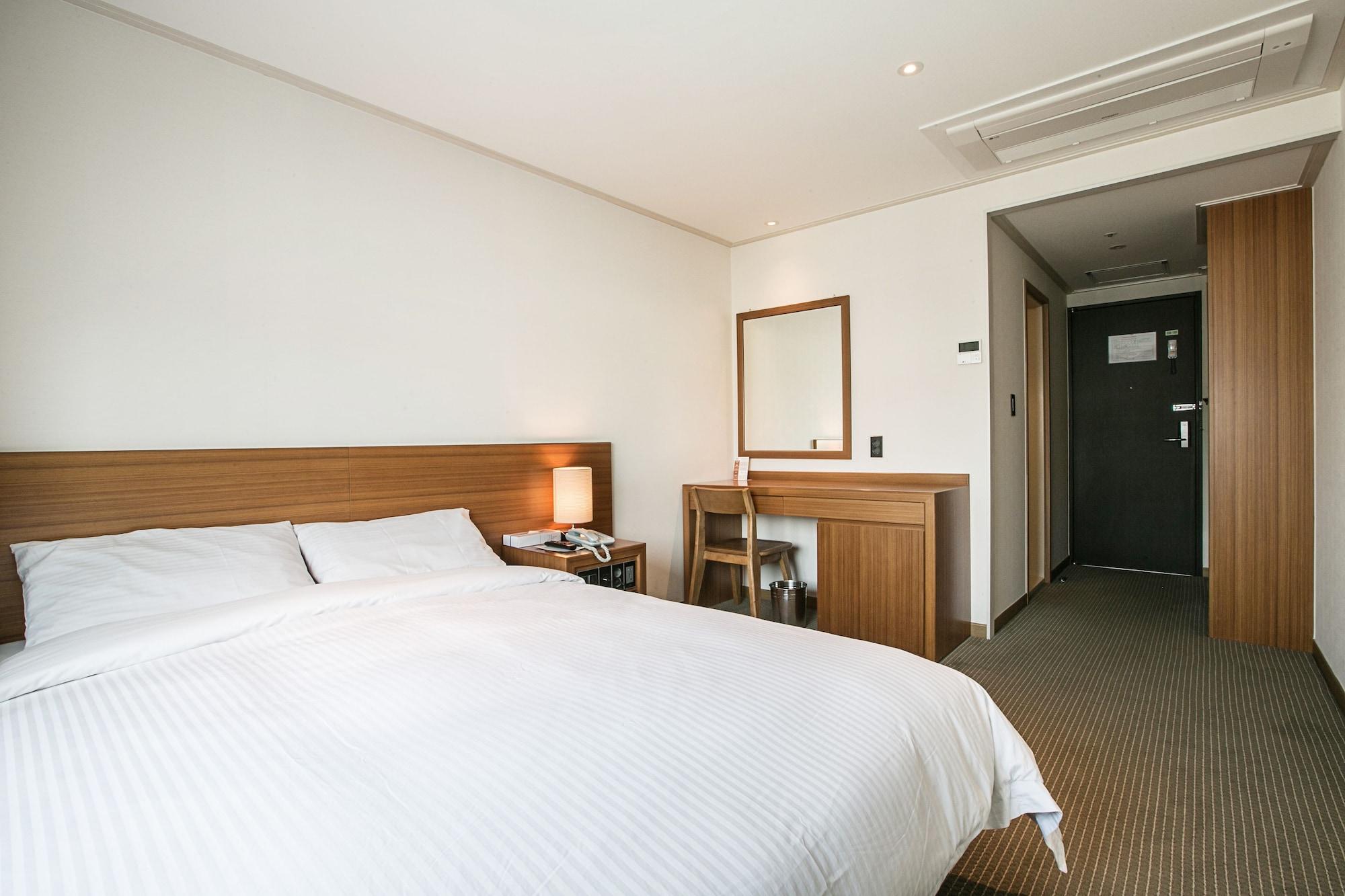 Tourist Hotel Busan