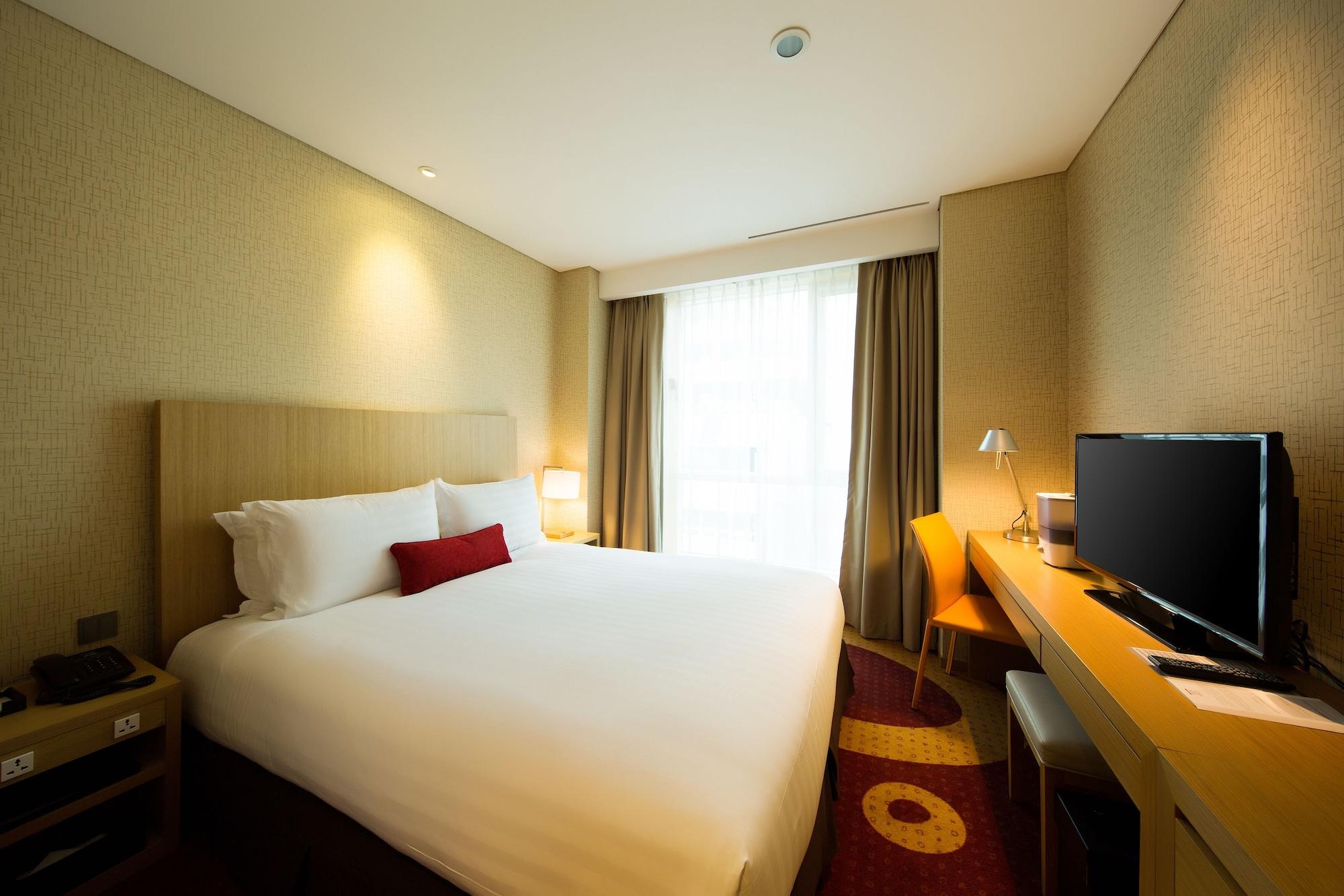 Solaria Nishitetsu Hotel 4*