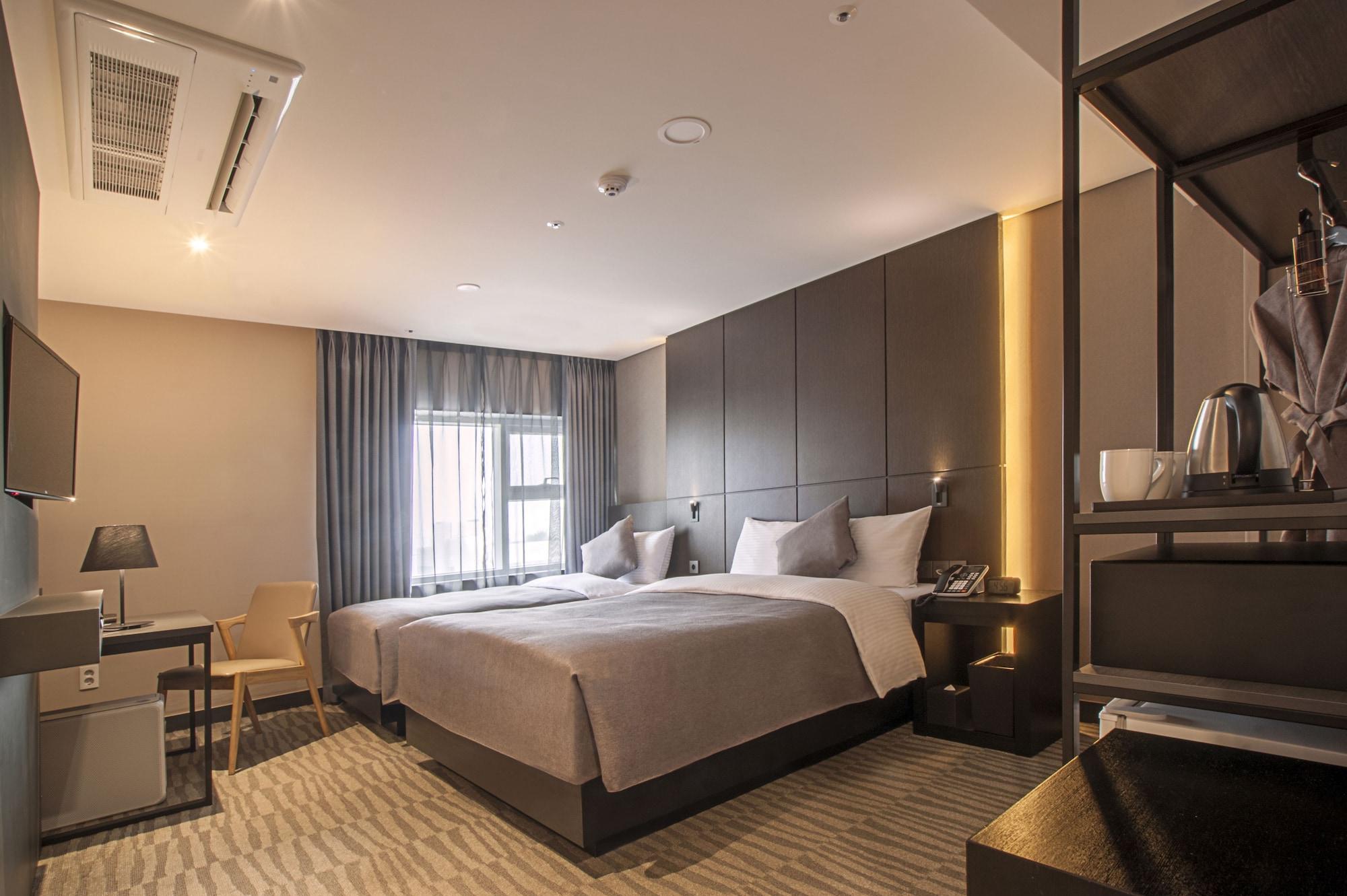 Foret Premier Nampo Hotel 3*