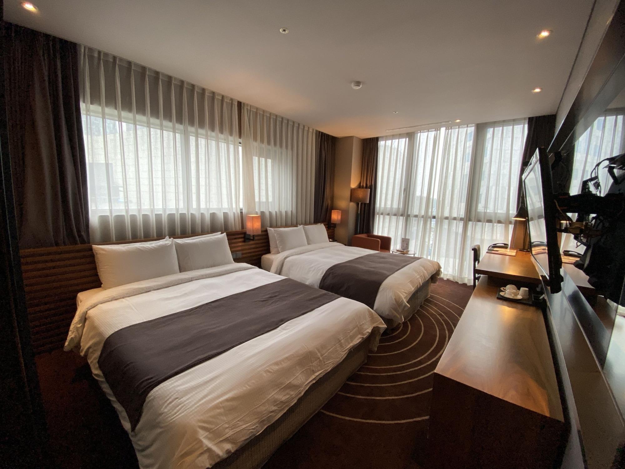 Louis Hamilton Haeundae 3*