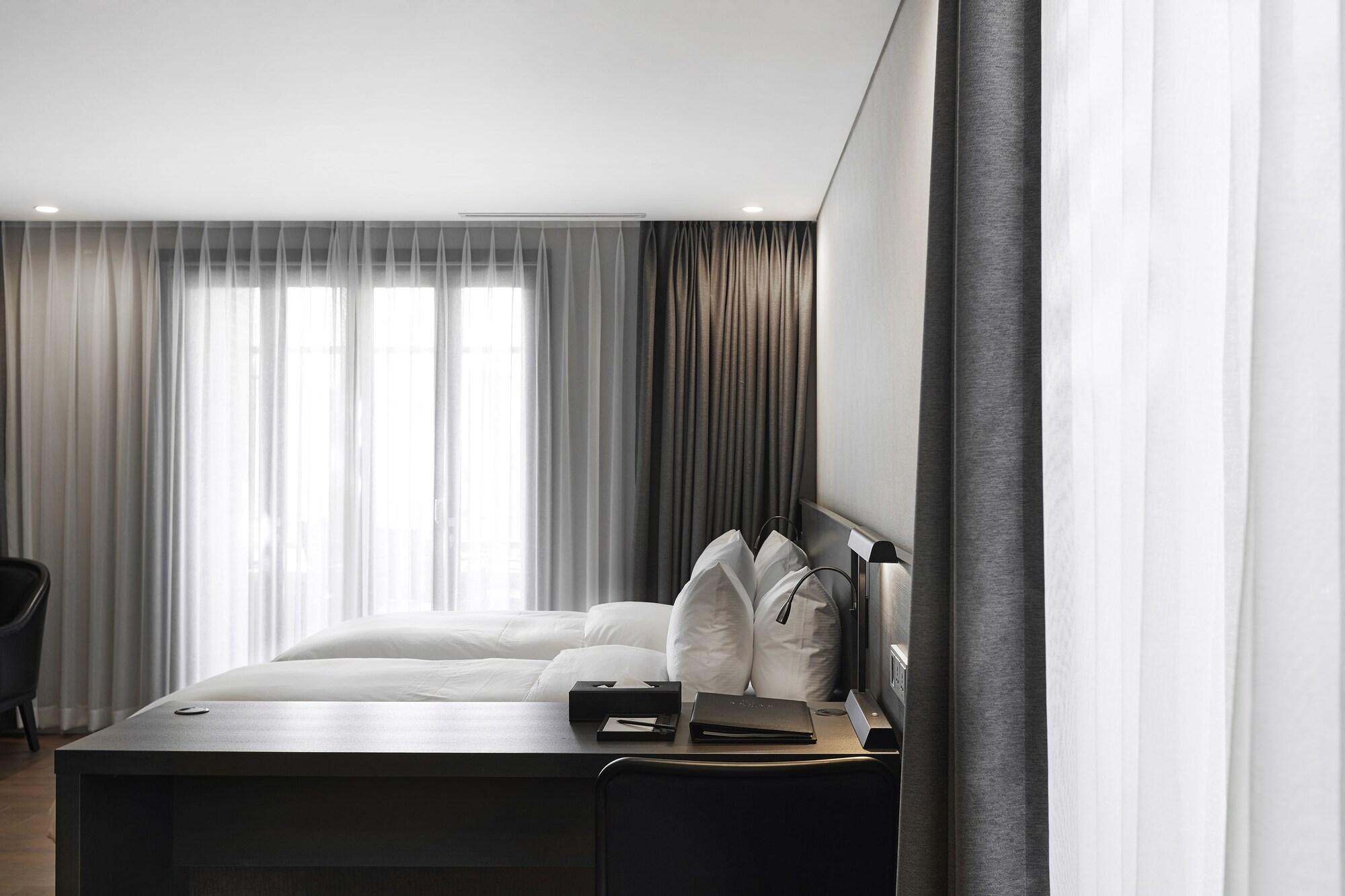 Arban Hotel 3*