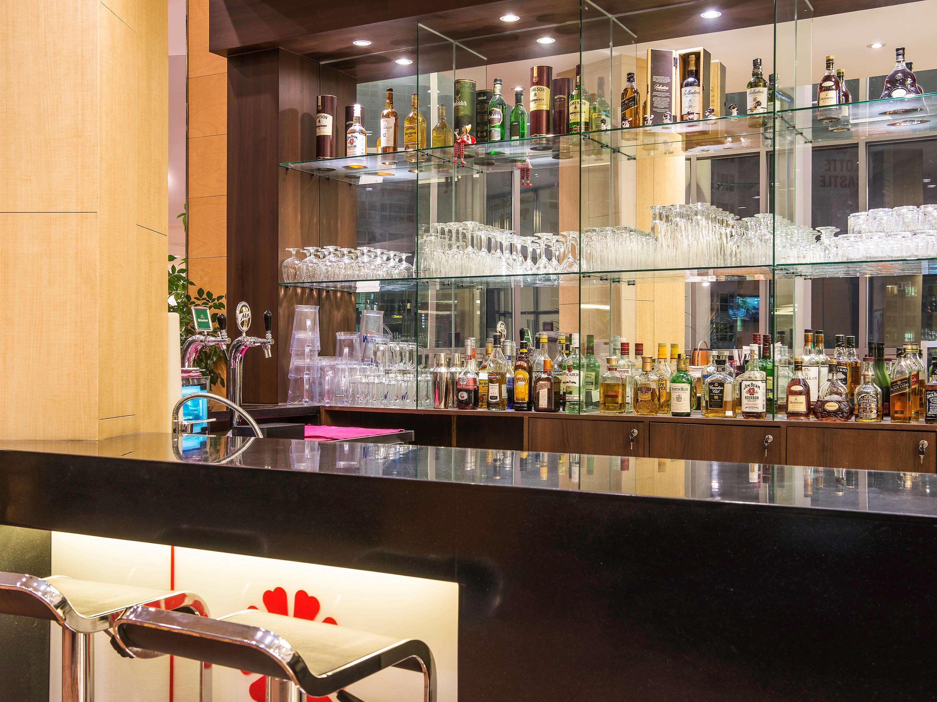 Ibis Ambassador Centre 3*
