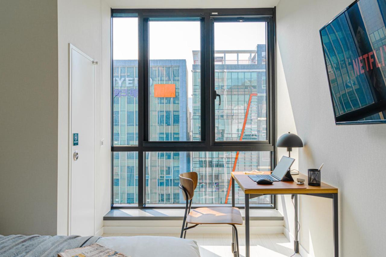 Urbanstay Seomyeon Apartment *