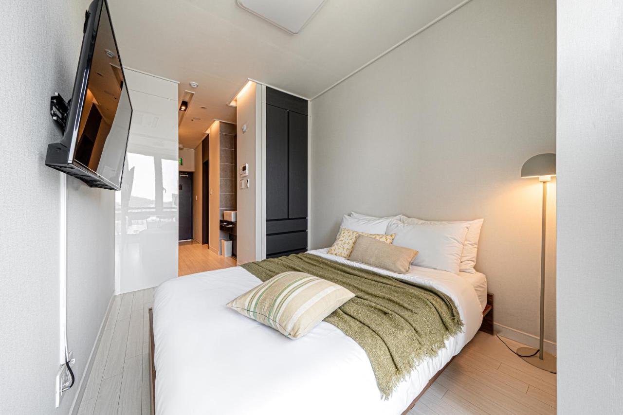 Apartment Urbanstay Seomyeon *