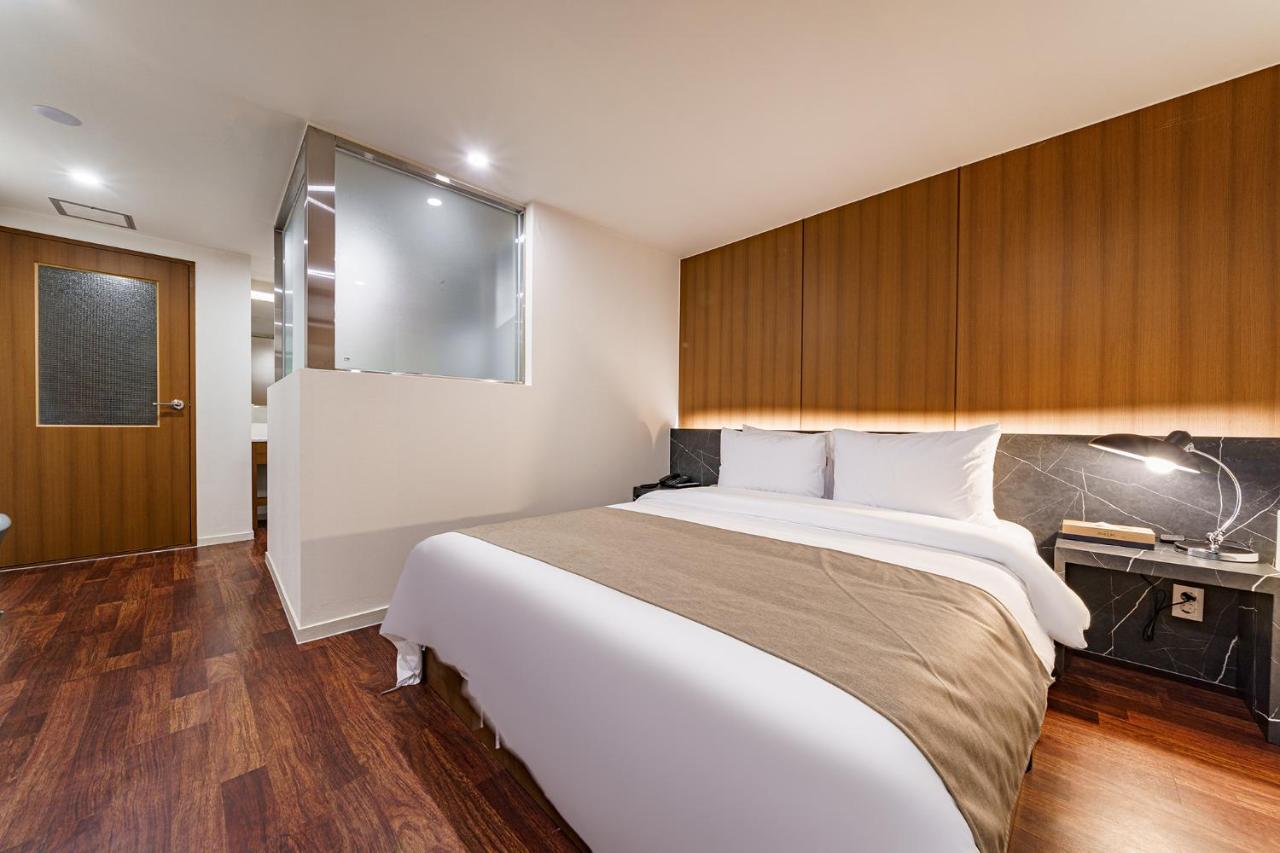 25hours Hotel