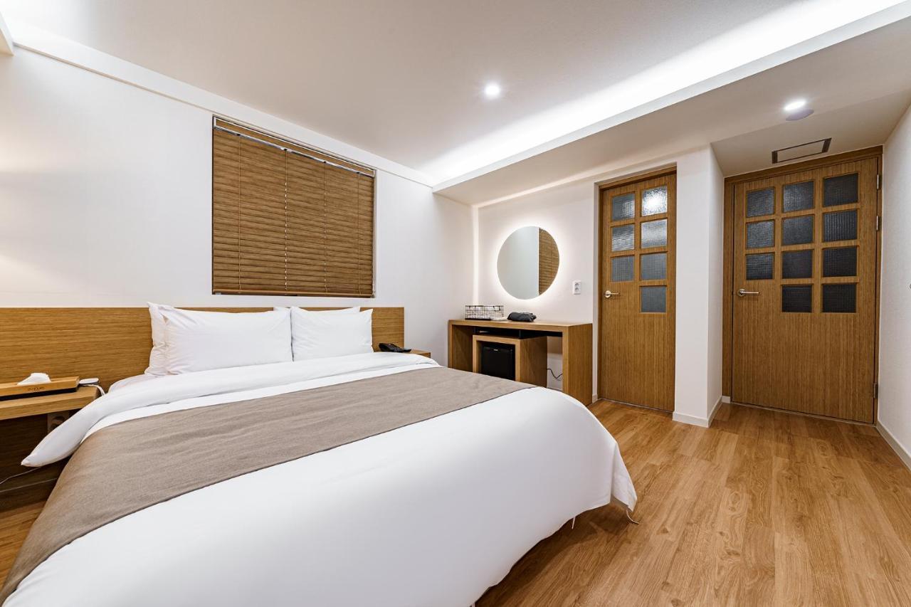 25hours Hotel 2*