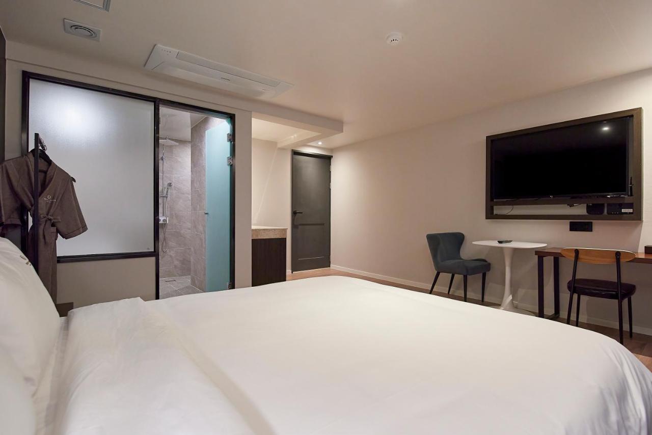Bonathree Hotel *