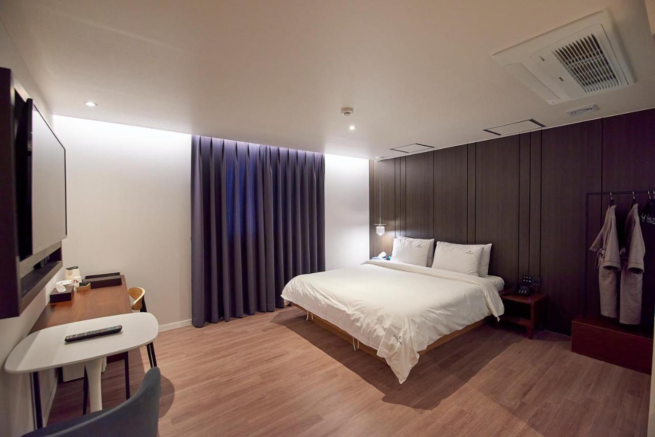 Bonathree Hotel *