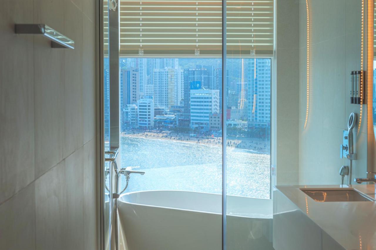 Hotel Marine View *