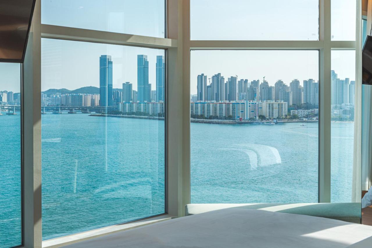 Hotel Marine View