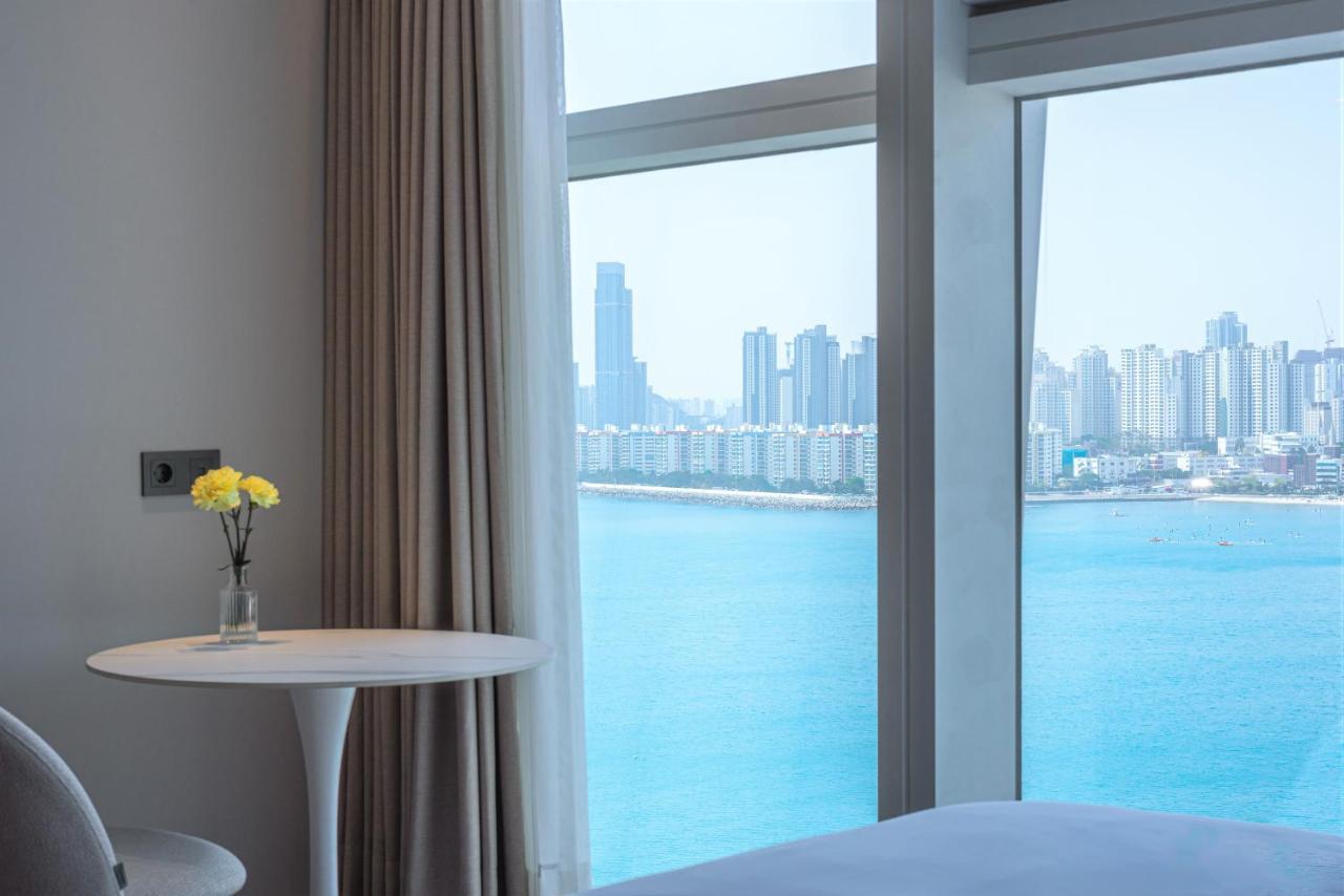 Hotel Marine View *