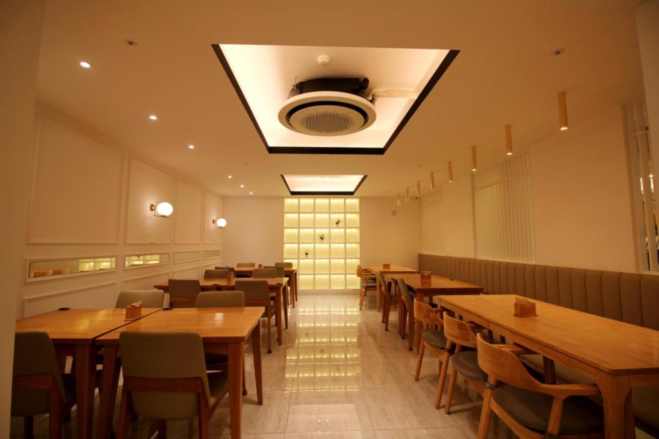 Hotel Seattle B 3*