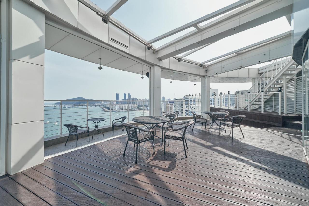 Hotel Aqua Palace Busan