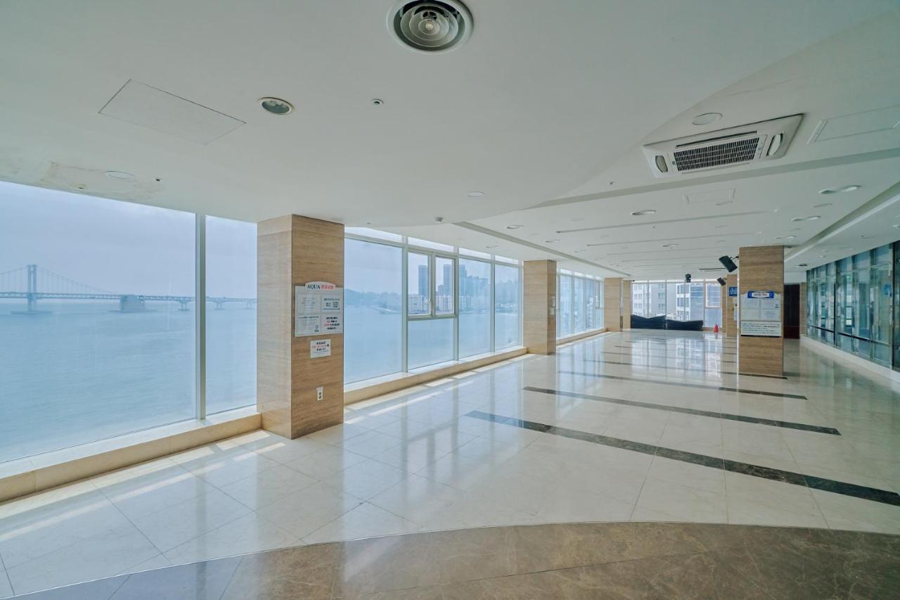 Aqua Palace Hotel 4*