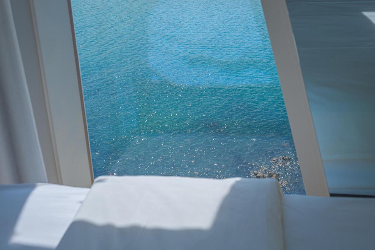 Marine View Hotel *