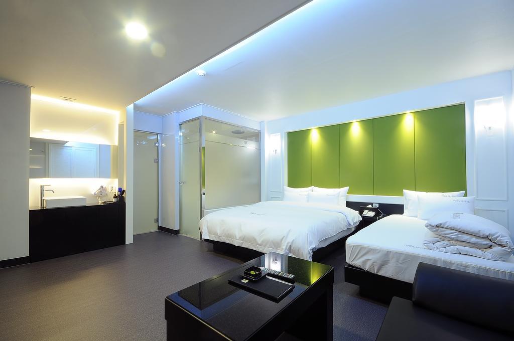 Wa Hotel