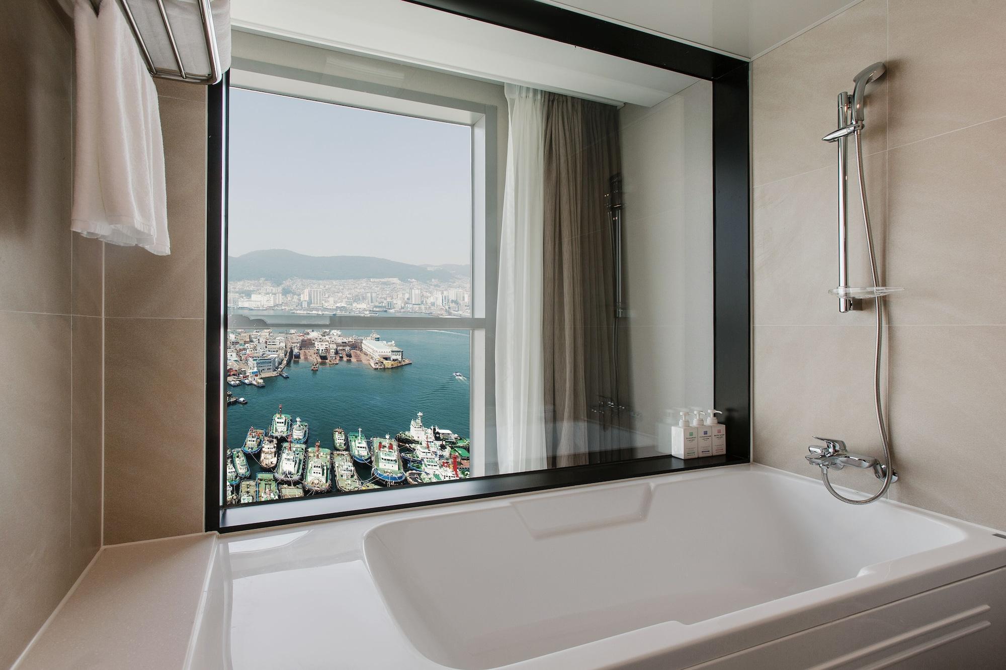 Value 4* Busan