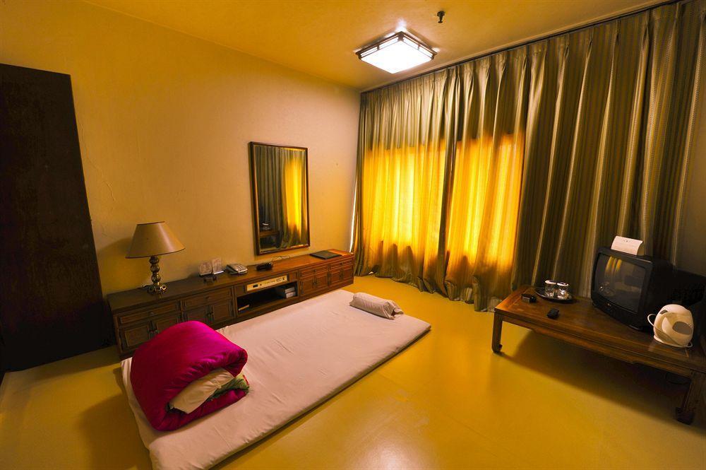 Foret Premier Nampo 3* Busan