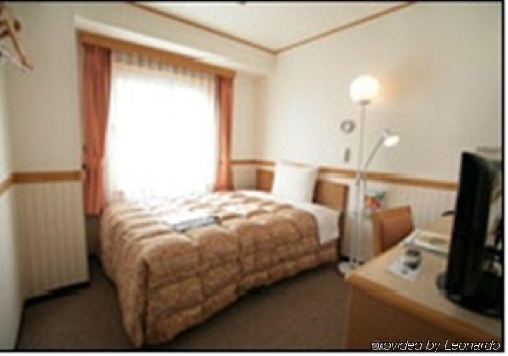Toyoko Station No.1 Hotel 2*