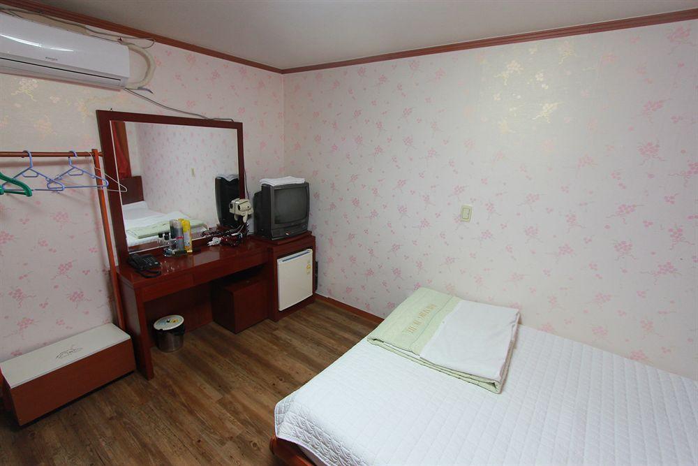 Business Station 2*