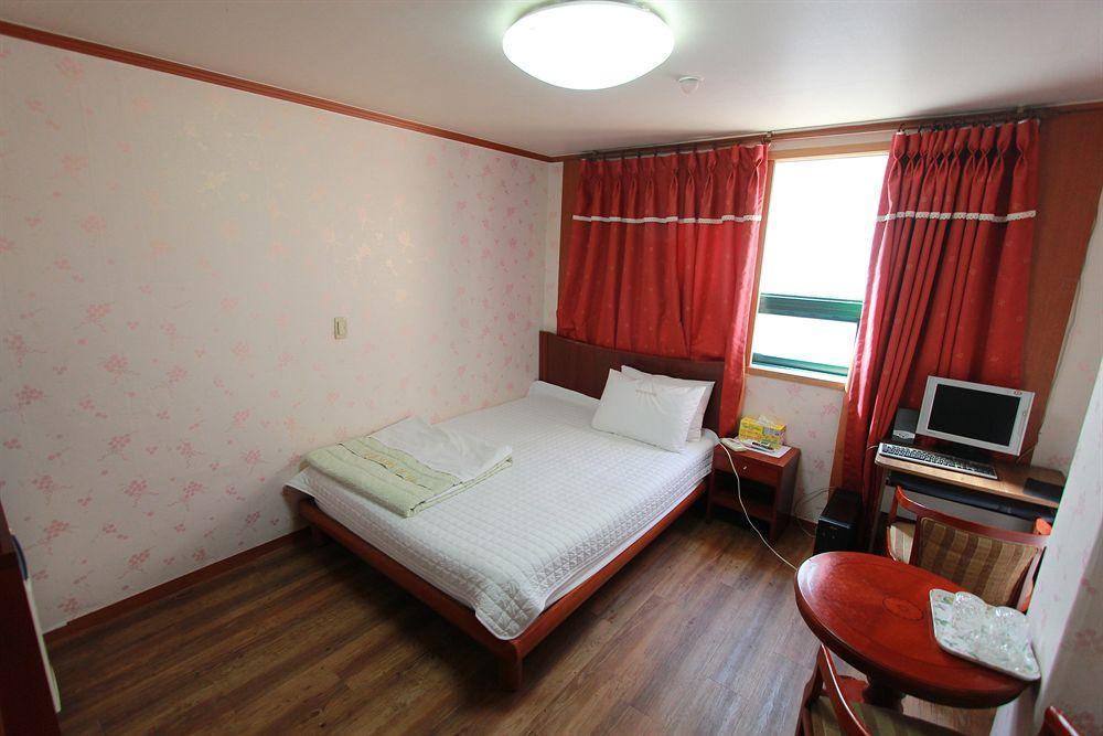 Business Station Motel 2*