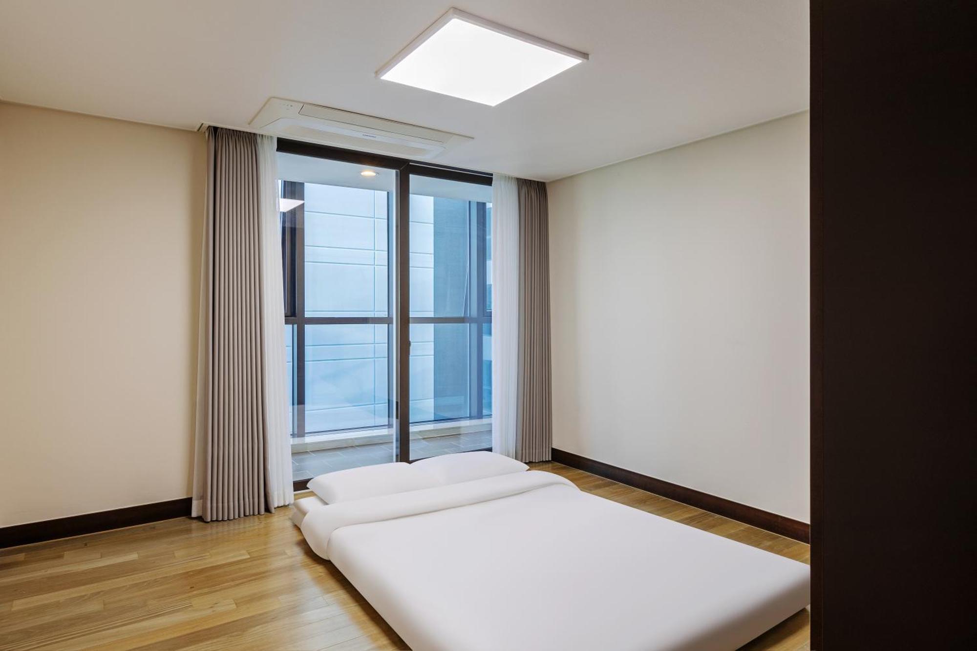Pale De Cz 4* Busan