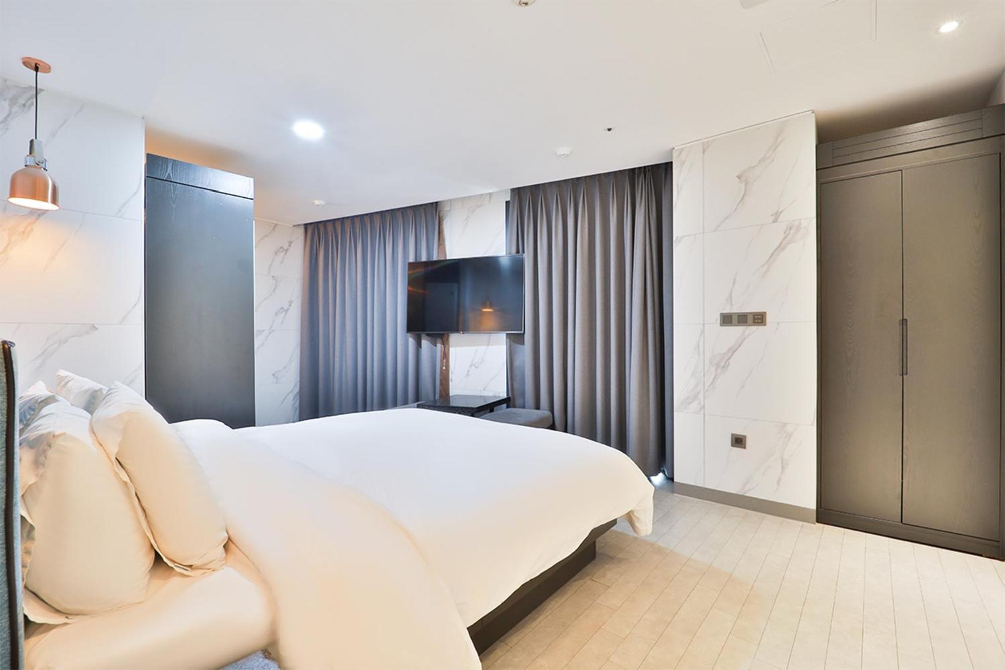 Hotel Yuna Business Busan