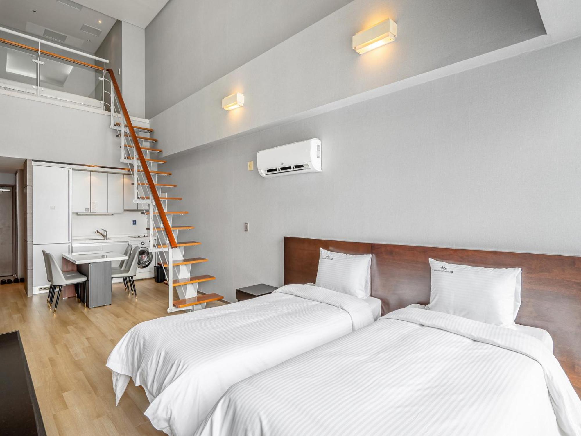 Haeundae Seacloud Hotel